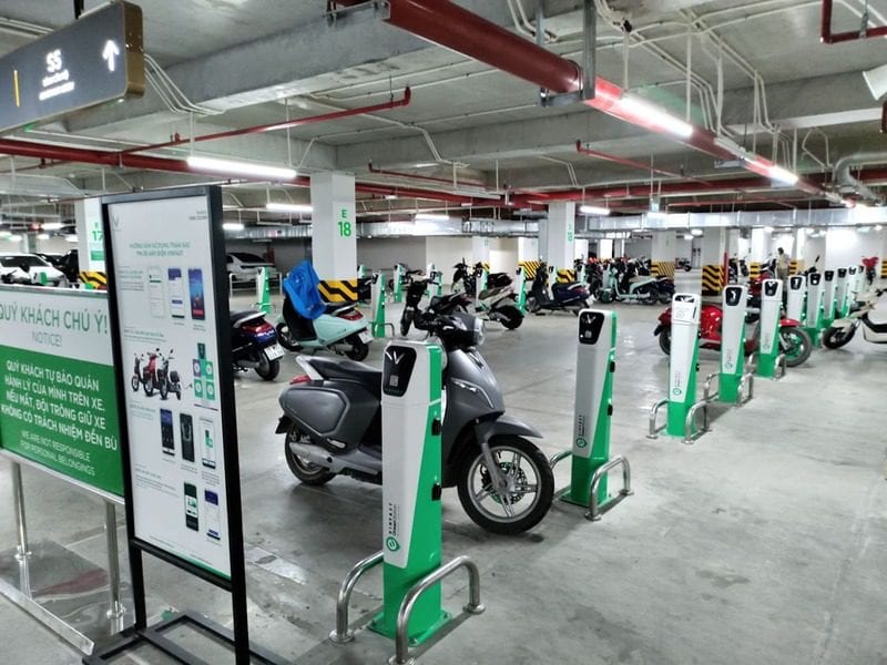Khách hàng sử dụng điều hòa, sưởi bằng điện với chi phí rẻ hơn chạy xăng.